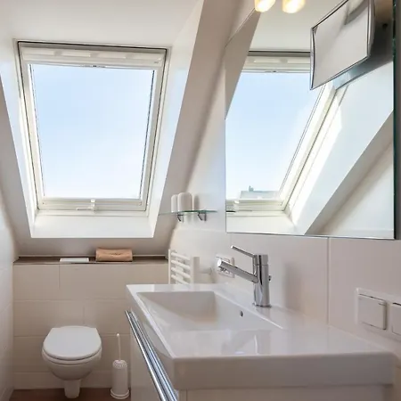 Haus Sonnenstrahl Whg 2 Og Appartamento Westerland